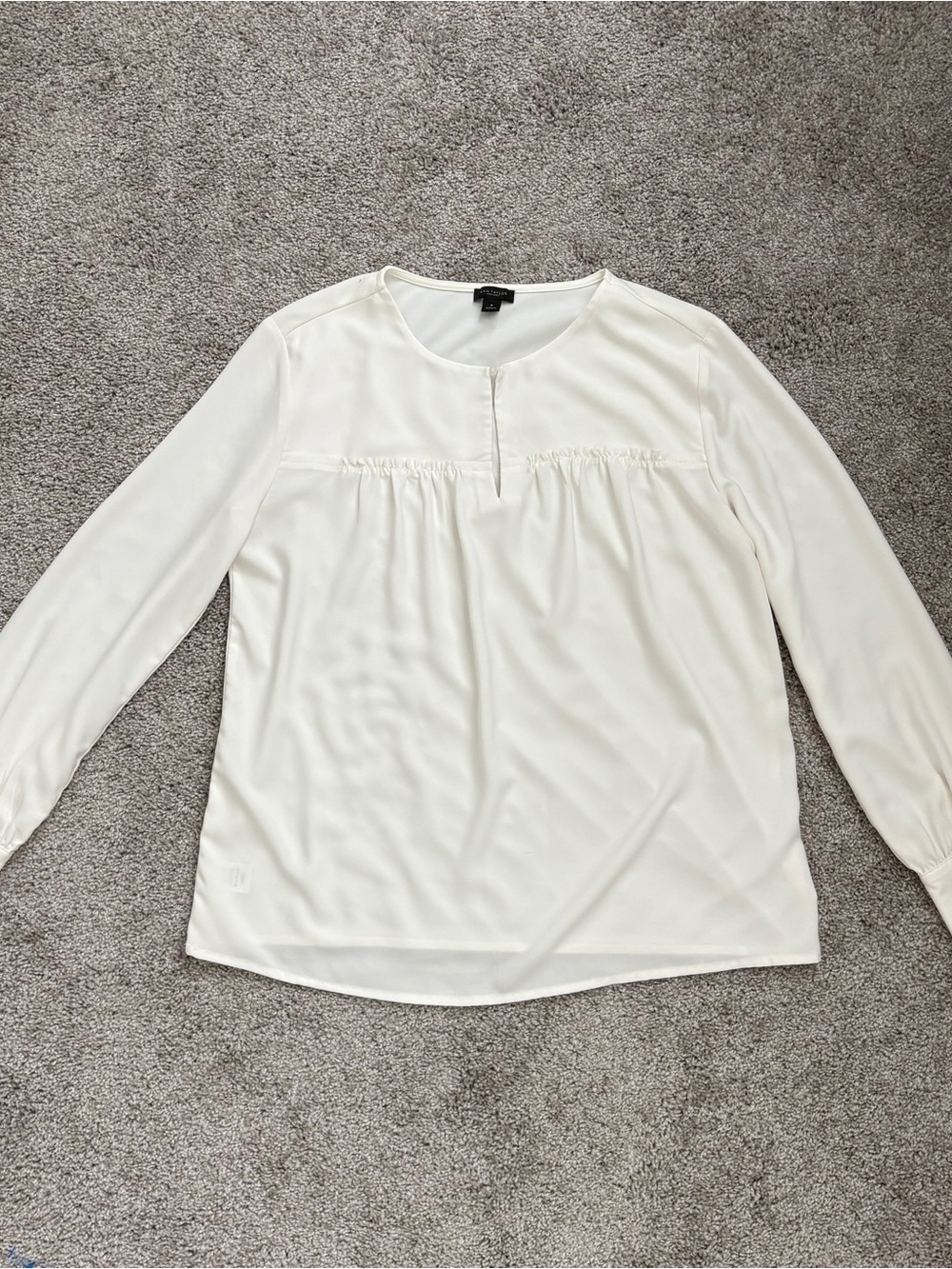 Ann Taylor Factory Women's White Long-Sleeve Pleated Yoke Blouse